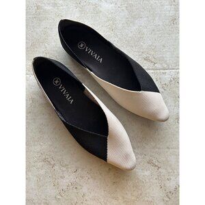 Vivaia Womens Slip-On Flats Black & White Knit Size 39 Sustainable Eco-Friendly